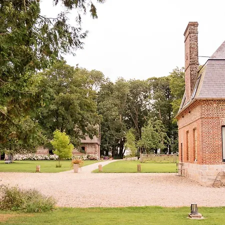 Manoir Des Carreaux D'hotes 3*