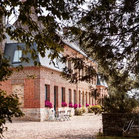 Manoir Des Carreaux D'hotes 3*