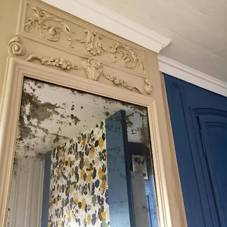 Manoir Des Carreaux D'hôtes